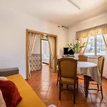 בית נופש Casa Fernandes בורגאו