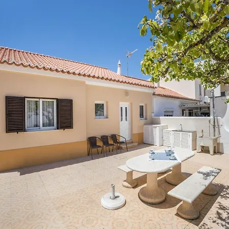 Casa Fernandes * Burgau